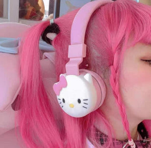 Red Hello Kitty Wireless Headphones