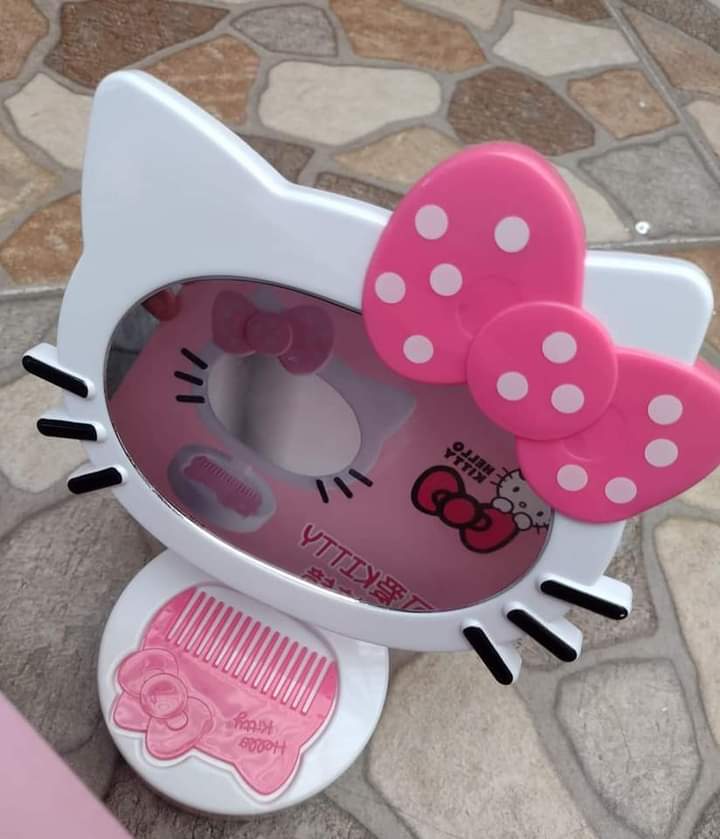 Hello Kitty Stand Mirror with Comb