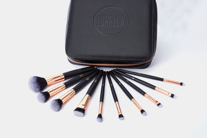 On the move Brush Set & Travel Case by Lurella Cosmetics